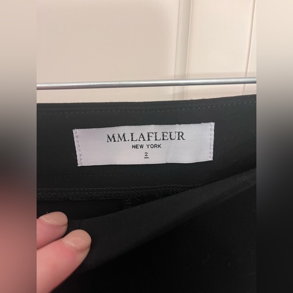 MM Lafleur Dress Pants Size 2 Black Straight Leg Women's - Picture 2 of 3